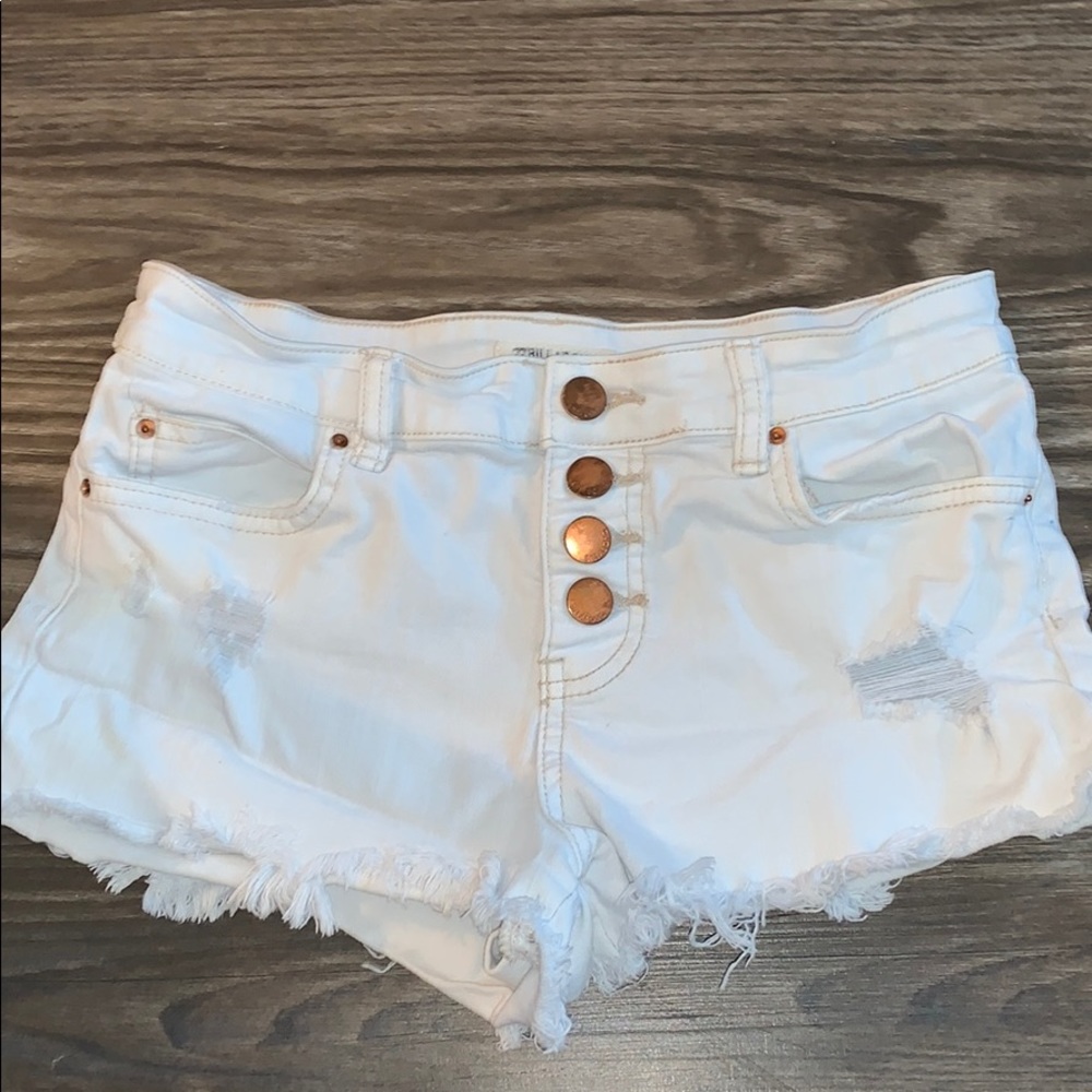 Billabong cut off shorts